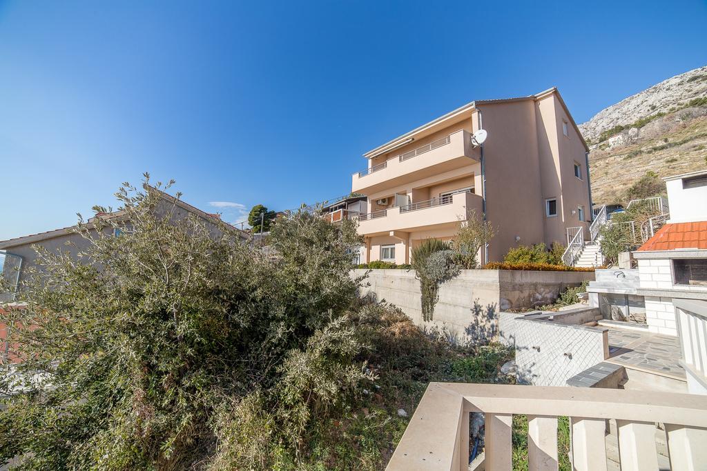 Apartments Kati Omiš Esterno foto